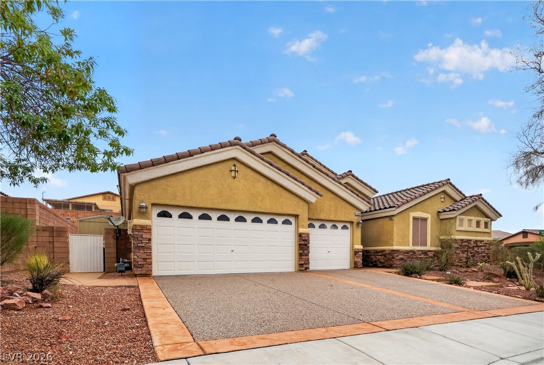 2288 Dillons Cove Drive Property Photo 1