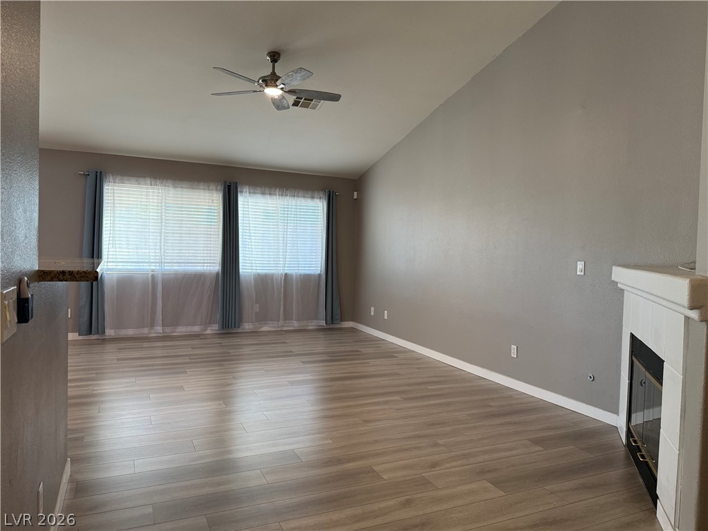 2427 White Sails Court Property Photo 9