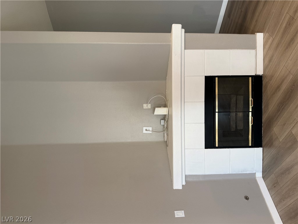 2427 White Sails Court Property Photo 20