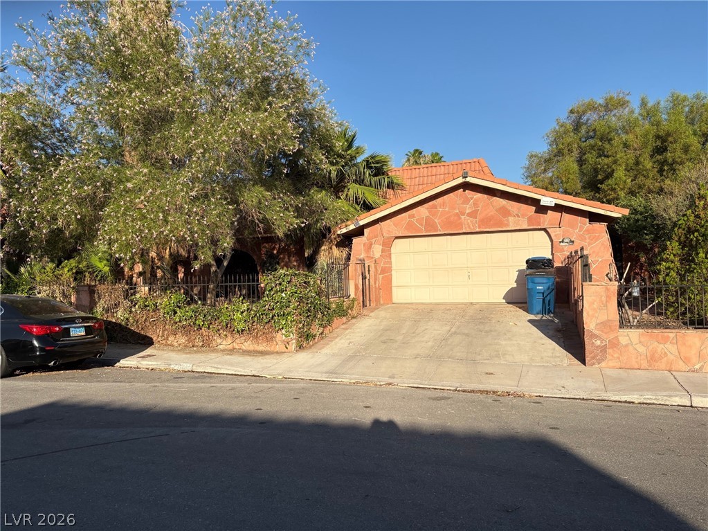 3167 El Cedro Circle Property Photo 13