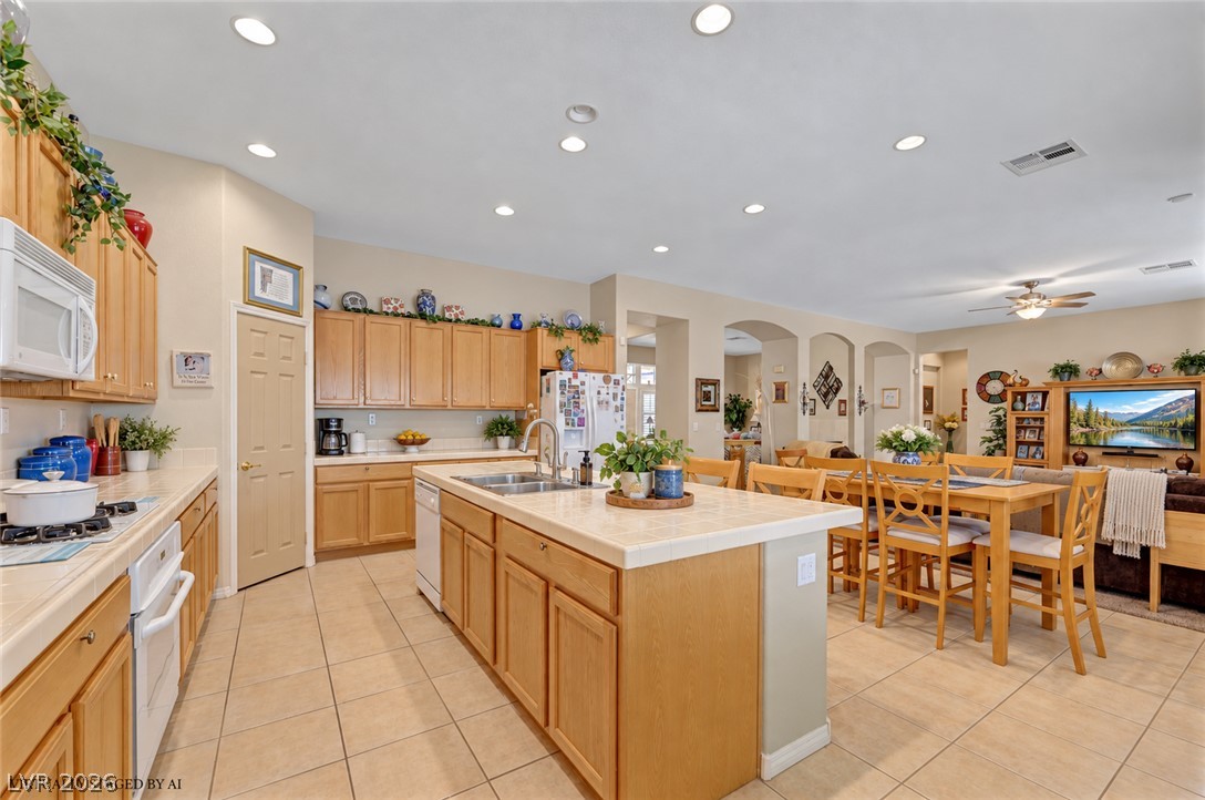 1720 Silent Sunset Avenue Property Photo 24