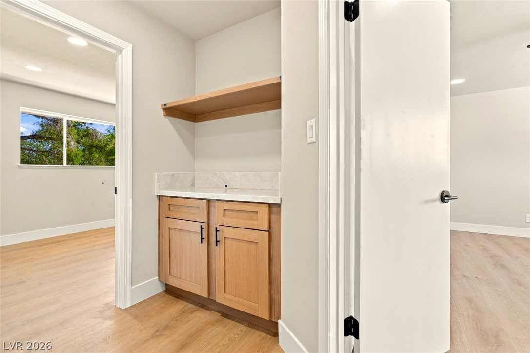 727 Greenbriar Townhouse Way Property Photo 8