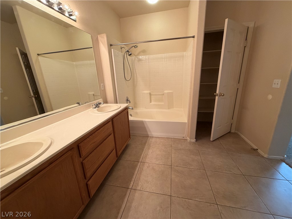 6420 West Casamar Street Property Photo 17