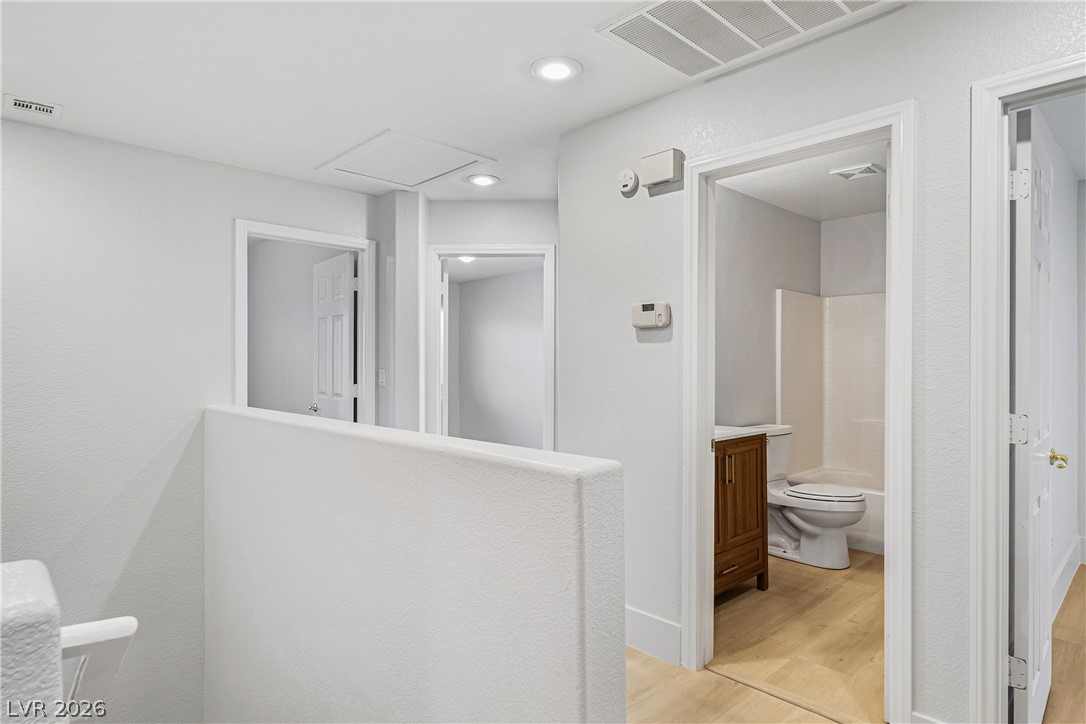 537 Lacabana Beach Drive Property Photo 19