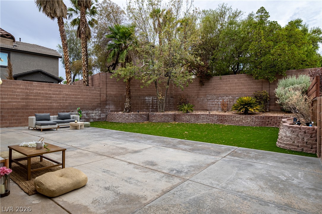 537 Lacabana Beach Drive Property Photo 29