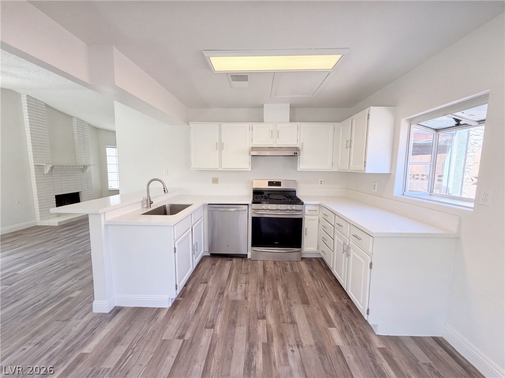 2304 Sabroso Street Property Photo 2