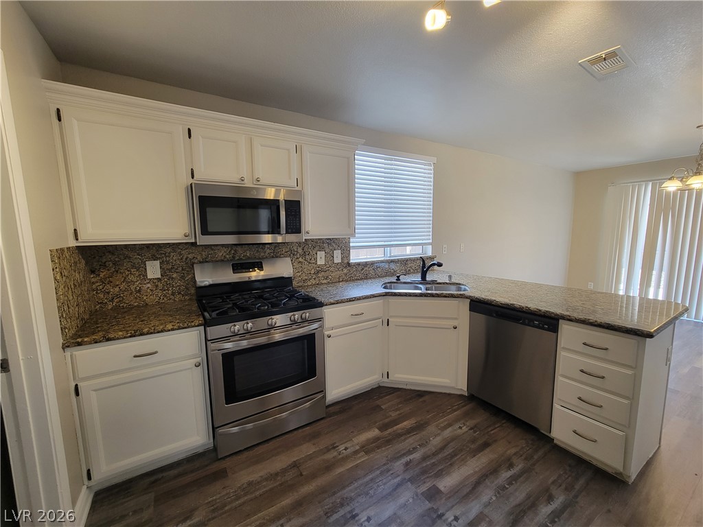 8218 Tone Street Property Photo 3