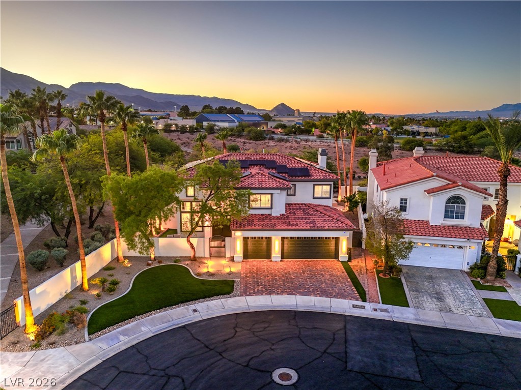 8432 Paseo Vista Drive Property Photo 2