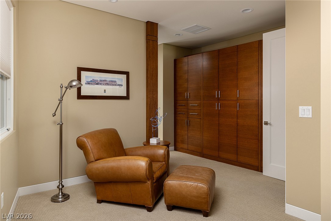 58 Meadowhawk Lane Property Photo 35