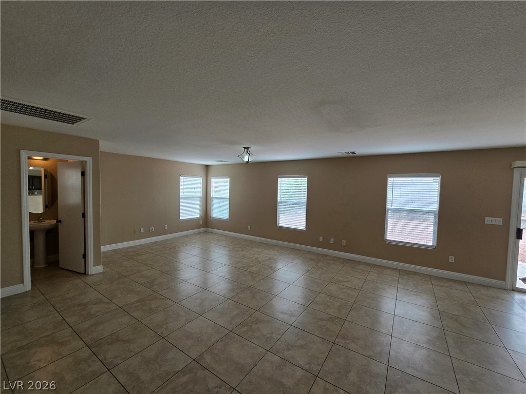 245 Country Greens Avenue N/a Property Photo 6