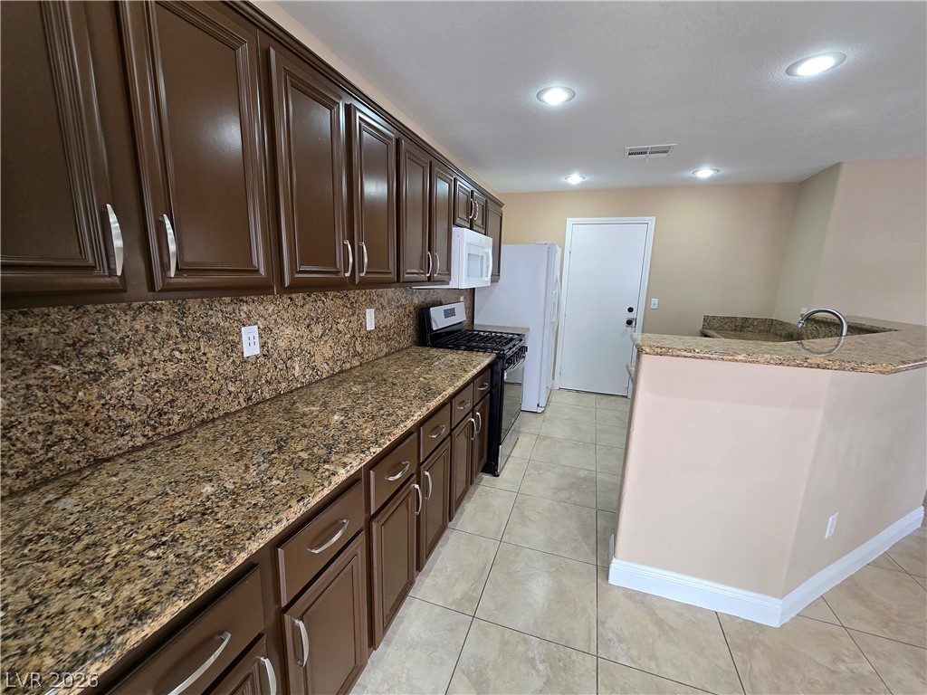245 Country Greens Avenue N/a Property Photo 8