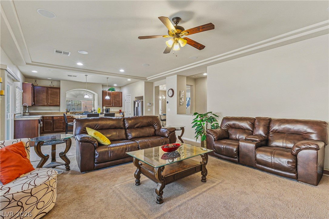 6368 Stag Hollow Court Property Photo 6
