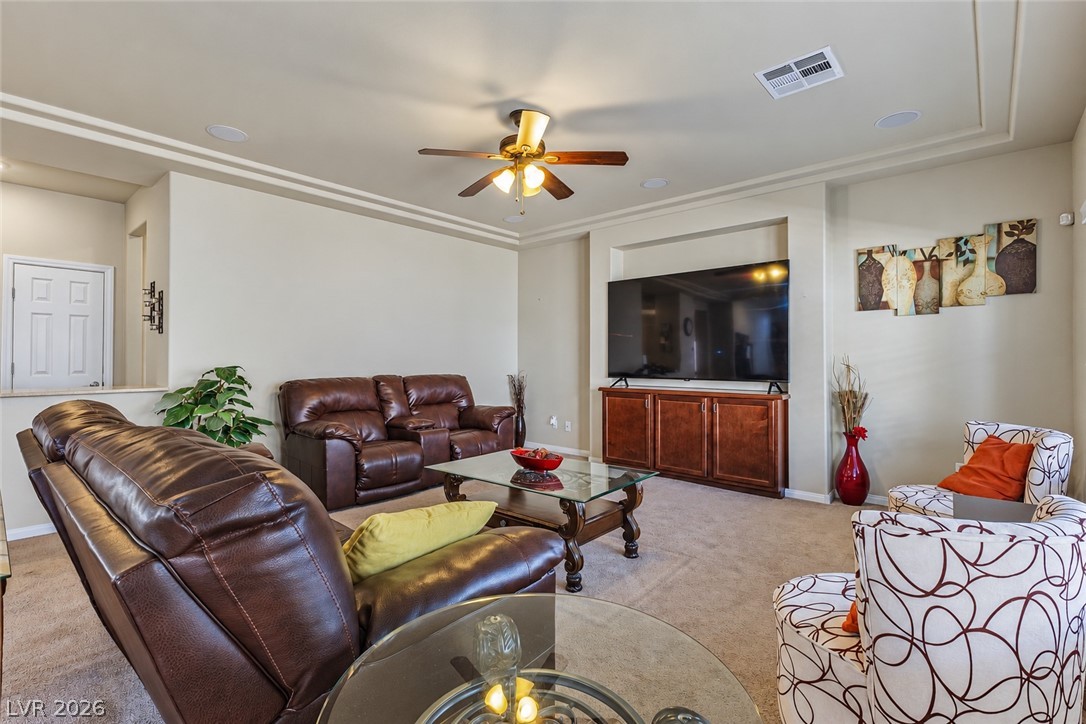 6368 Stag Hollow Court Property Photo 9