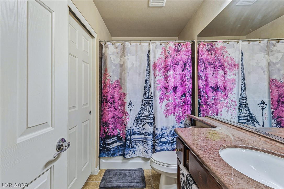 6368 Stag Hollow Court Property Photo 26