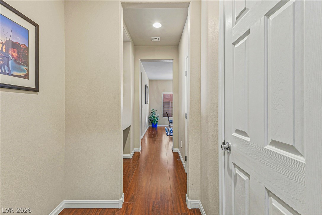 6368 Stag Hollow Court Property Photo 34
