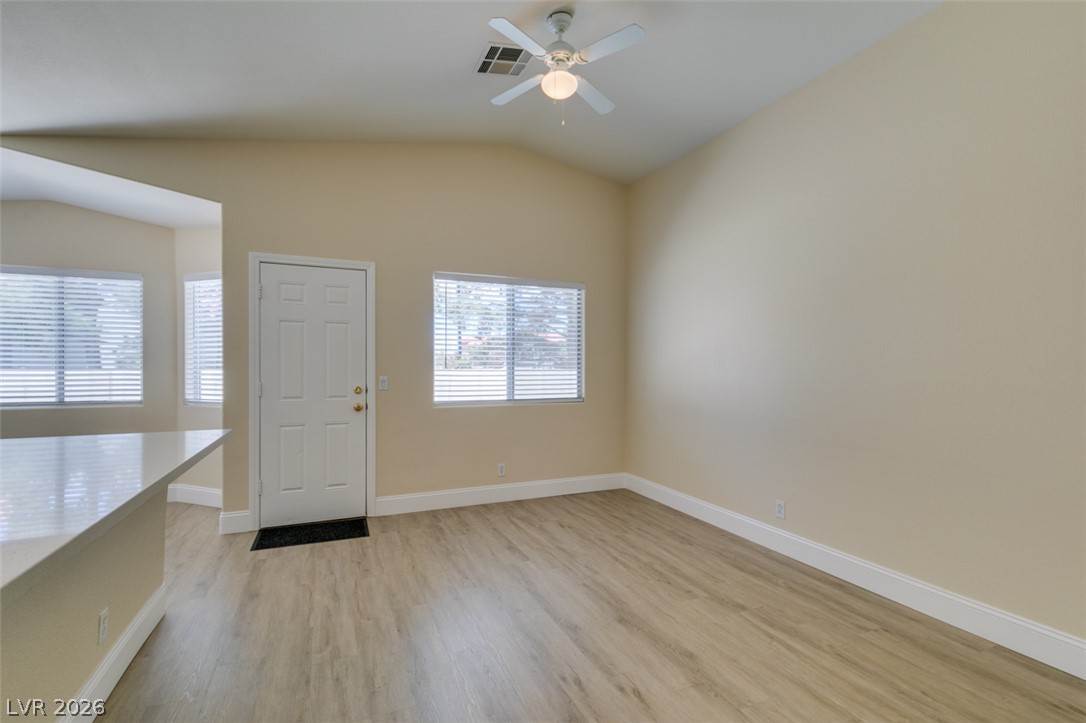 2325 Ramsgate Drive Property Photo 12