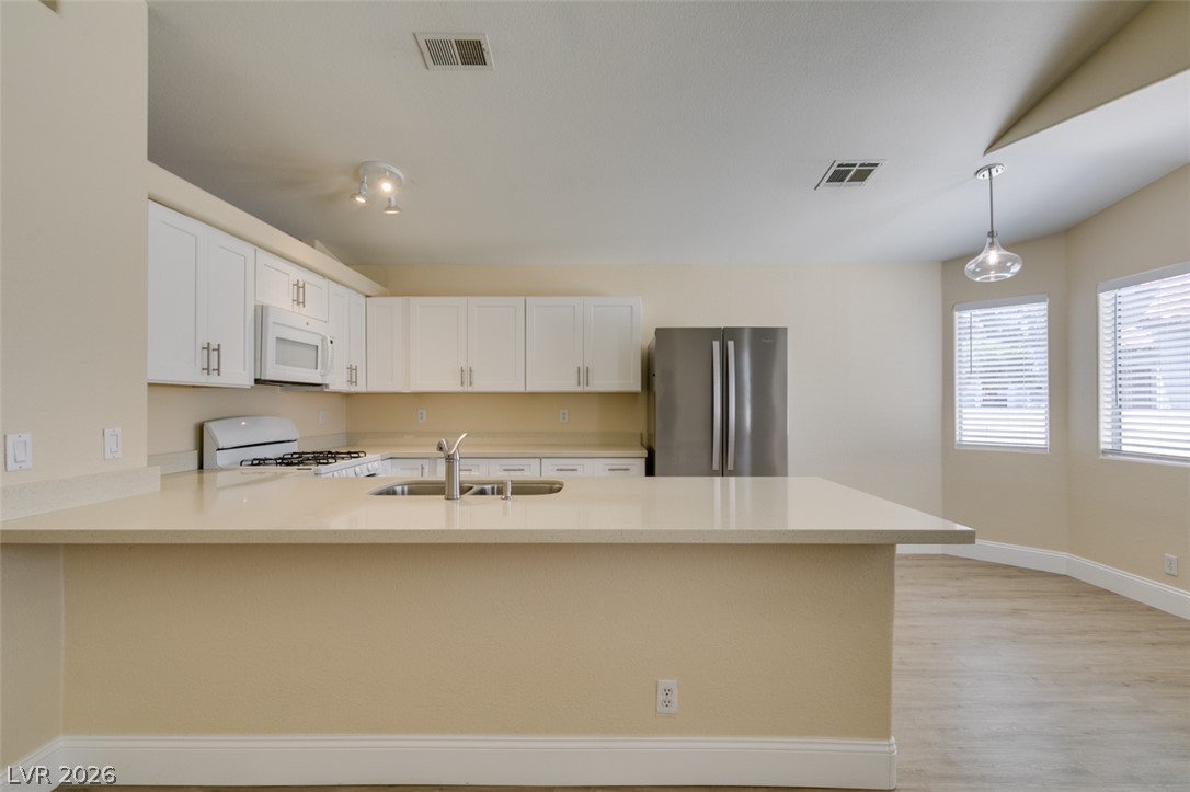 2325 Ramsgate Drive Property Photo 18