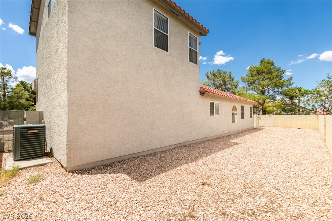 2325 Ramsgate Drive Property Photo 41