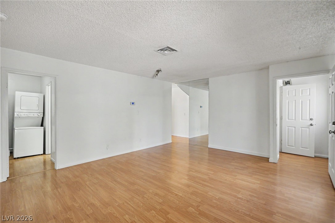 3968 Visby Lane Property Photo 6