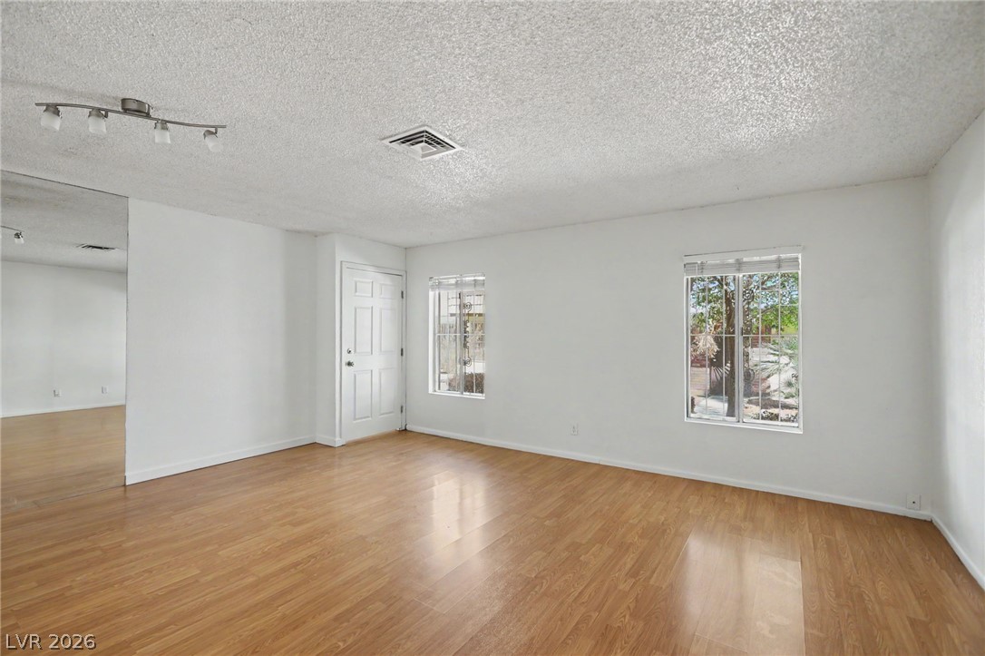3968 Visby Lane Property Photo 7
