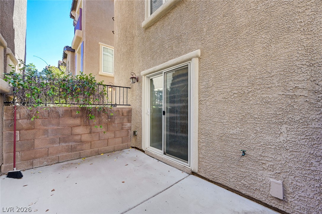1849 Ardilea Street Property Photo 14
