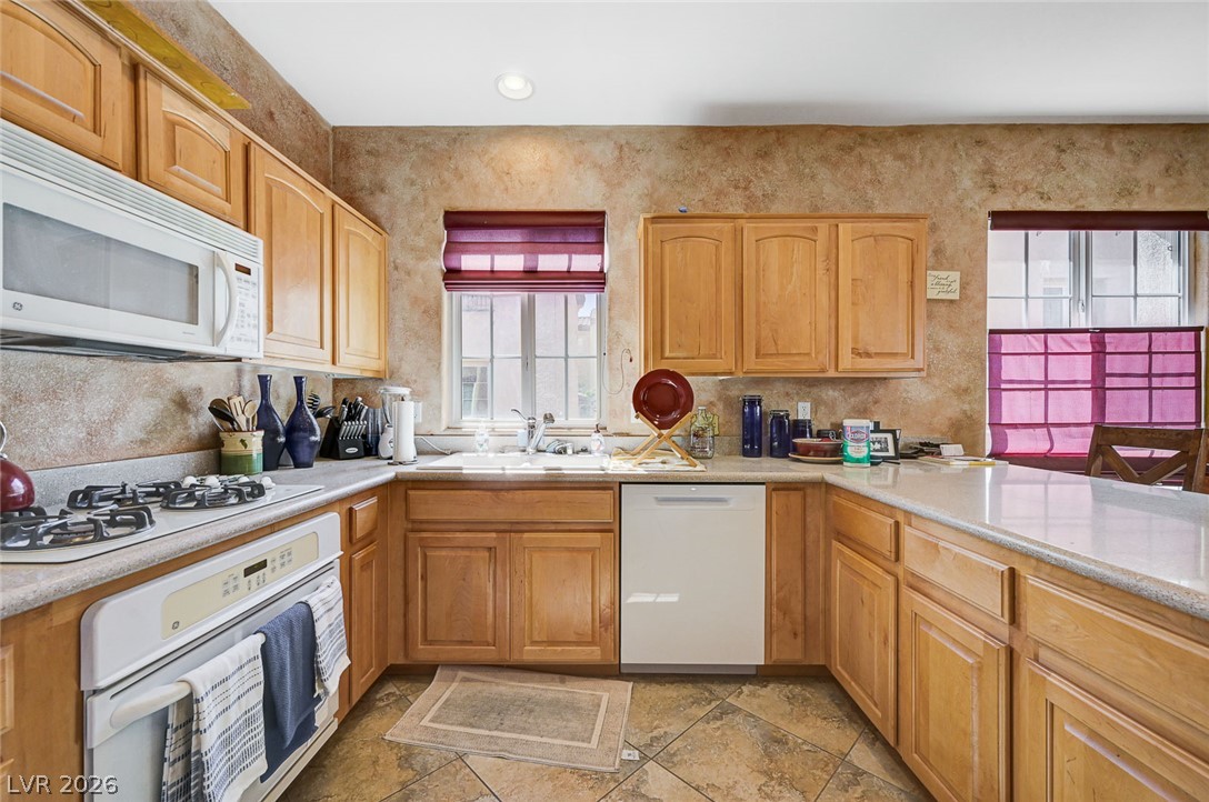 1849 Ardilea Street Property Photo 31