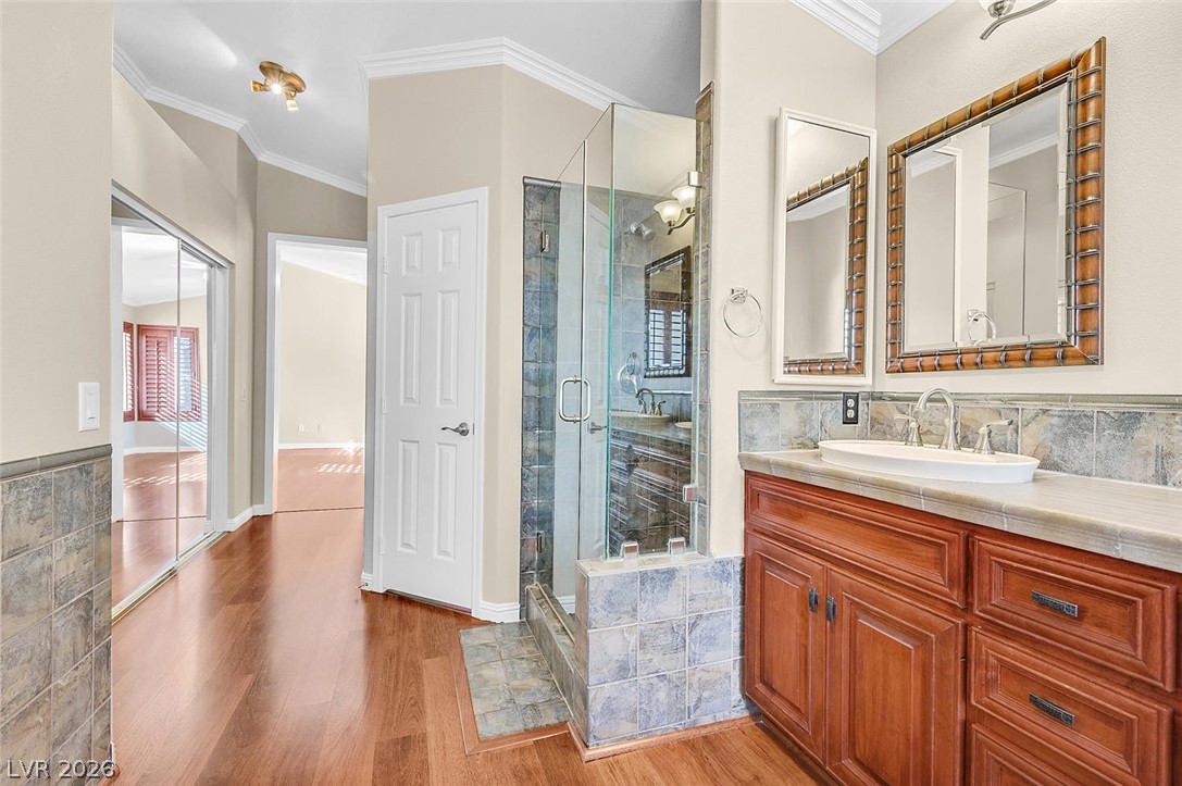 10249 Huxley Cross Lane Property Photo 16