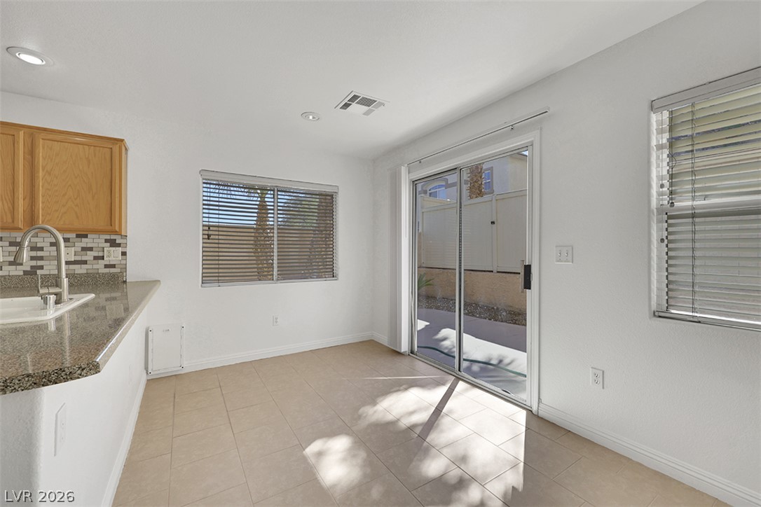 7152 Plushstone Street Property Photo 6