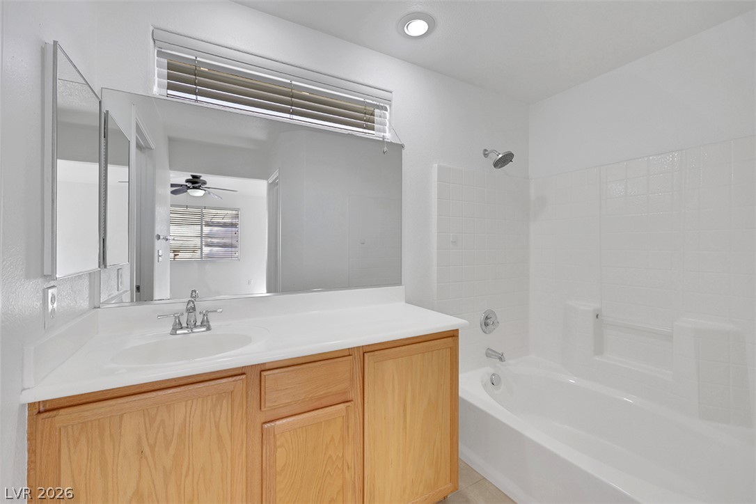 7152 Plushstone Street Property Photo 18