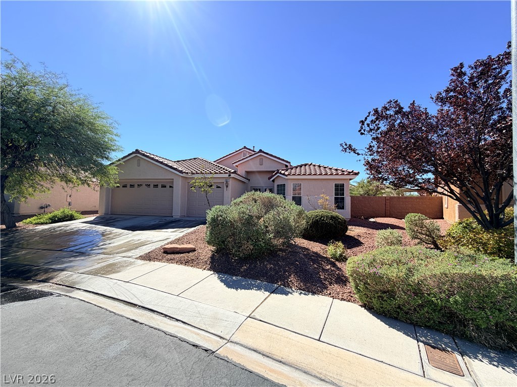 3917 Robin Knot Court Property Photo 1