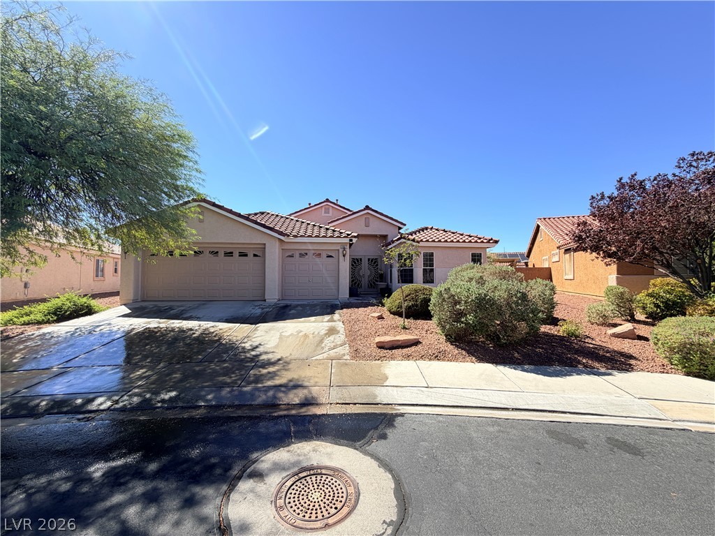 3917 Robin Knot Court Property Photo 2