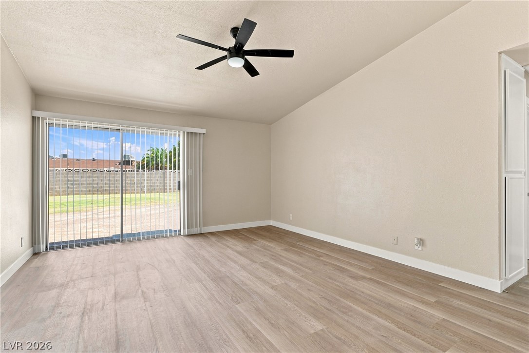 4416 East Wyoming Avenue Property Photo 17