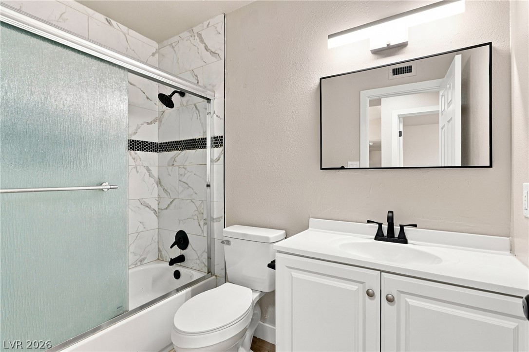 4416 East Wyoming Avenue Property Photo 24