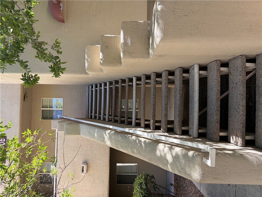 1901 Rio Canyon Court 202 Property Photo 4