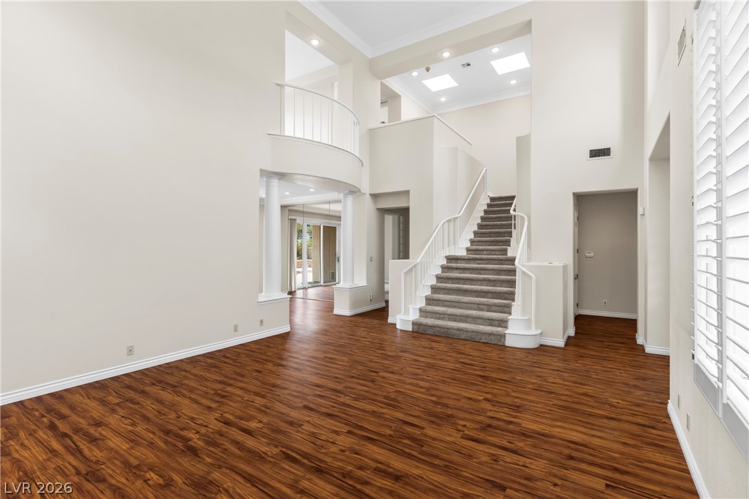 8490 Carmel Ridge Court Property Photo 8
