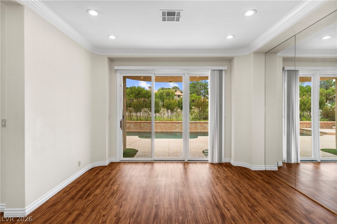 8490 Carmel Ridge Court Property Photo 10
