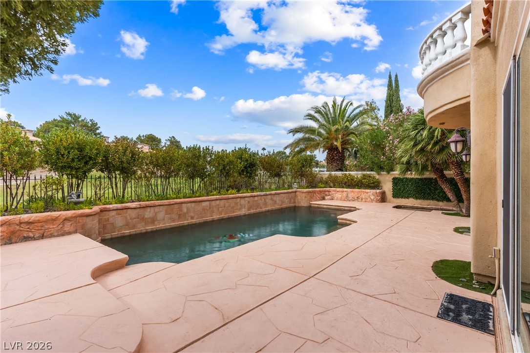 8490 Carmel Ridge Court Property Photo 41