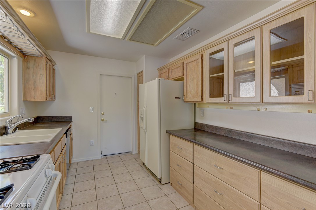 10028 Bundella Drive Property Photo 7