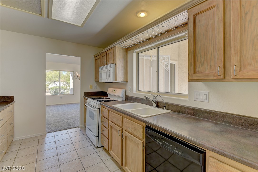 10028 Bundella Drive Property Photo 8