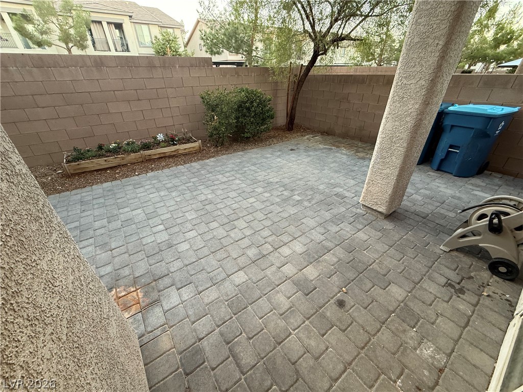 6867 Dragonfly Rock Street Property Photo 11