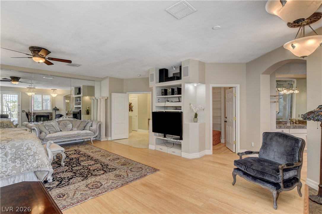 1917 Davina Street Property Photo 28