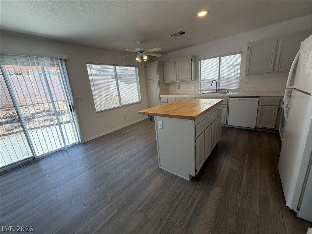 3541 Summerday Court Property Photo 10