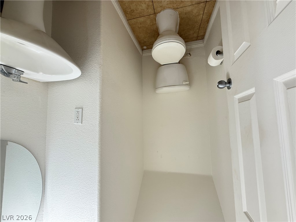 6546 Marco Vista Avenue Property Photo 12