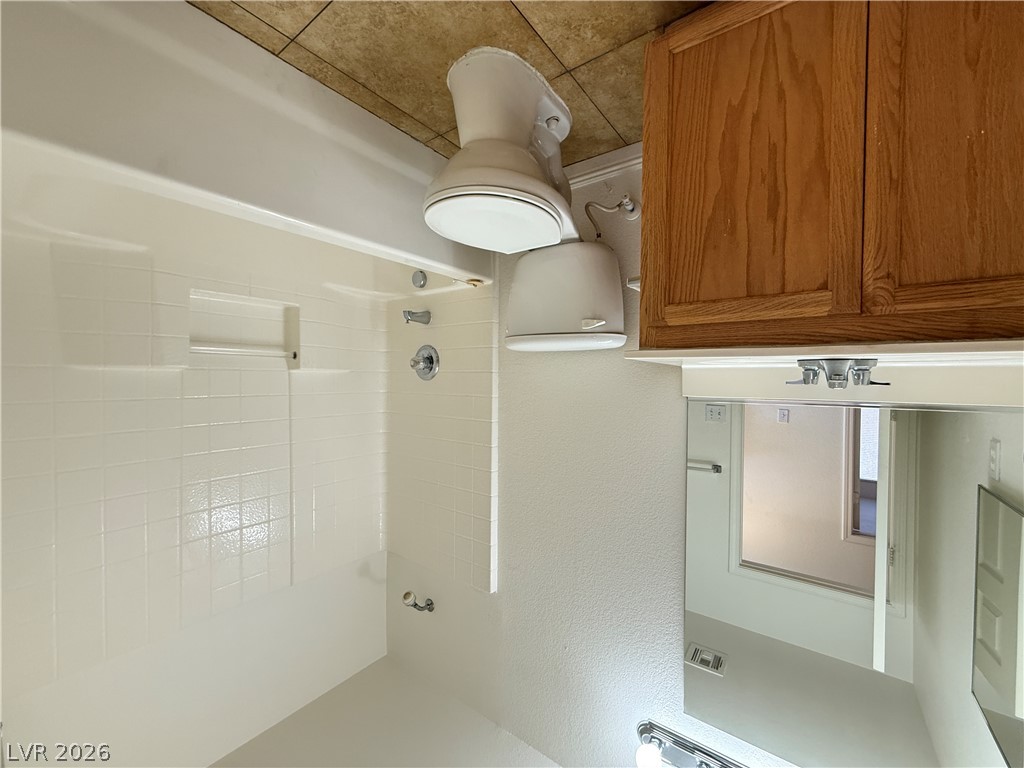 6546 Marco Vista Avenue Property Photo 26
