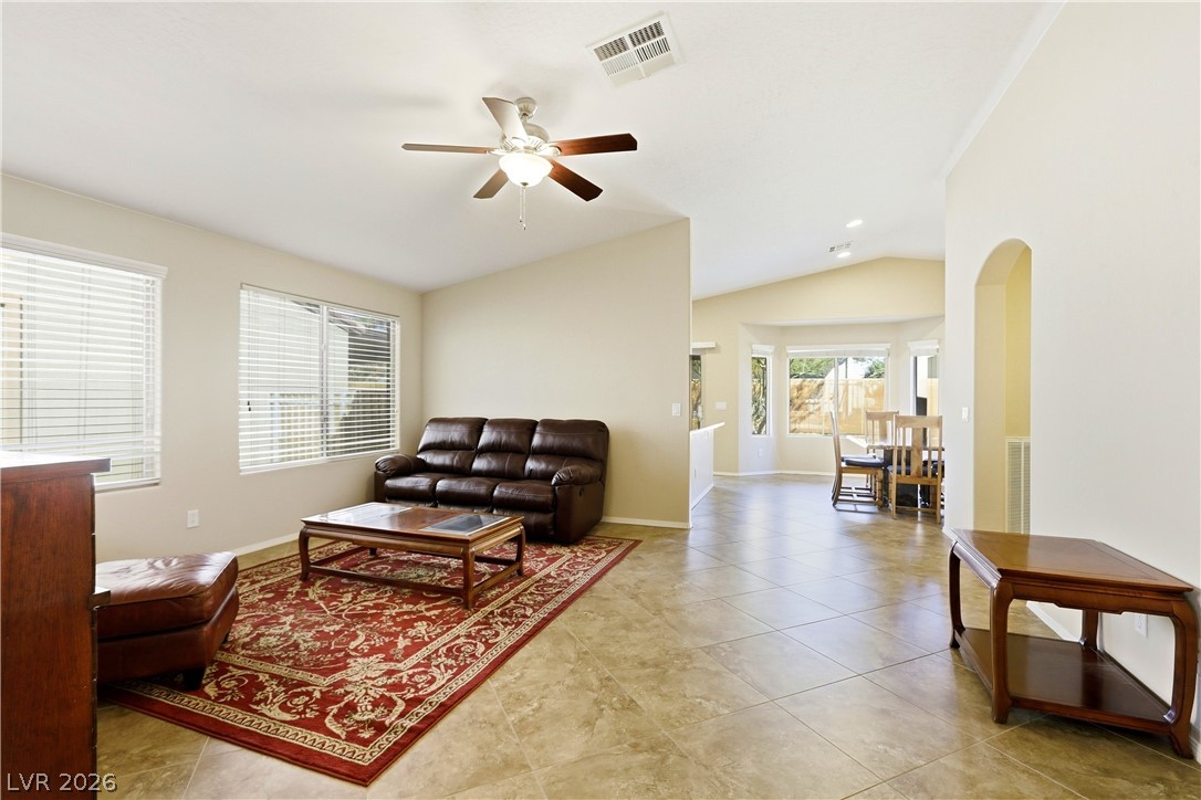 3744 Garnet Heights Avenue Property Photo 10