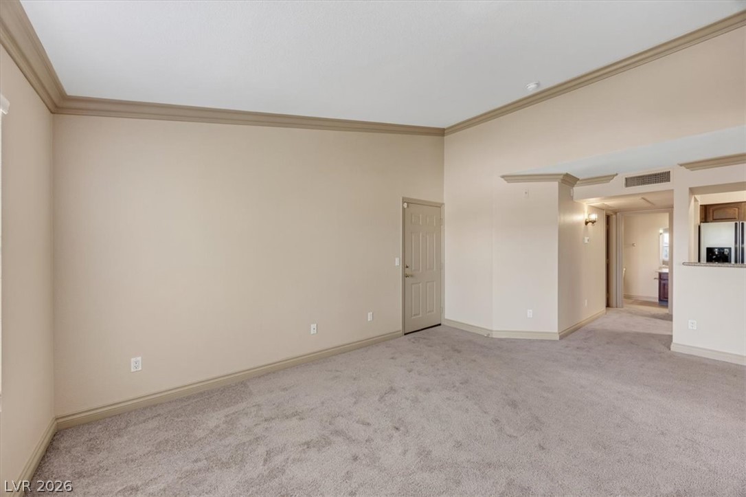 1150 North Buffalo Drive 2022 Property Photo 15