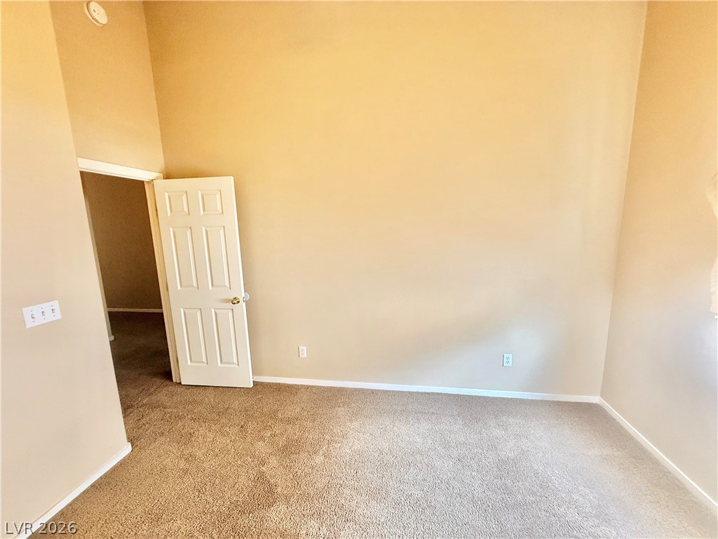 5908 East Badlands Lane Property Photo 16
