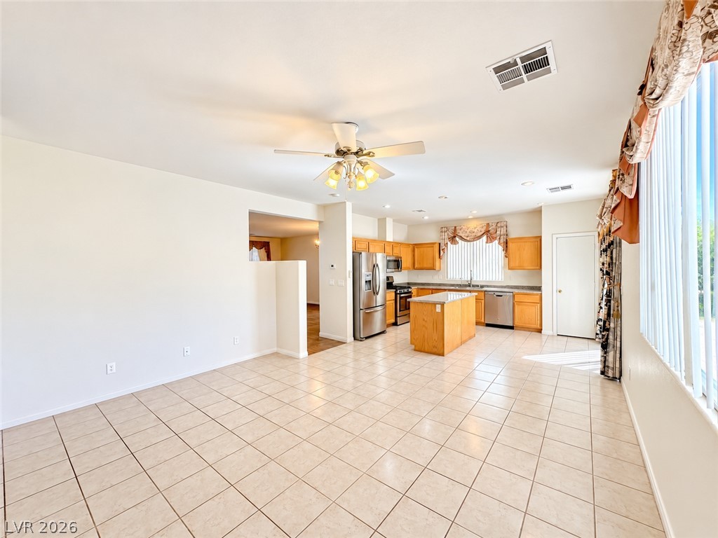 8443 Indigo Harbor Avenue Property Photo 4