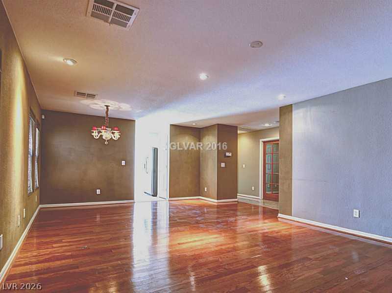 11185 Falesco Avenue Property Photo 3