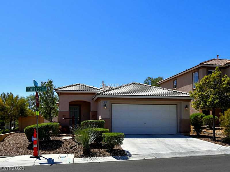 11185 Falesco Avenue Property Photo 4